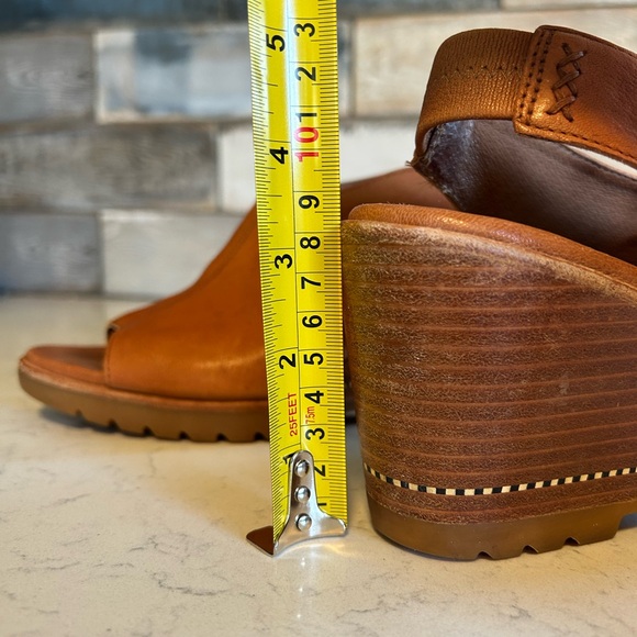 Sorel Nadia Camel Brown Leather Slingbacks Wedge Heeled Sandals - Picture 11 of 16